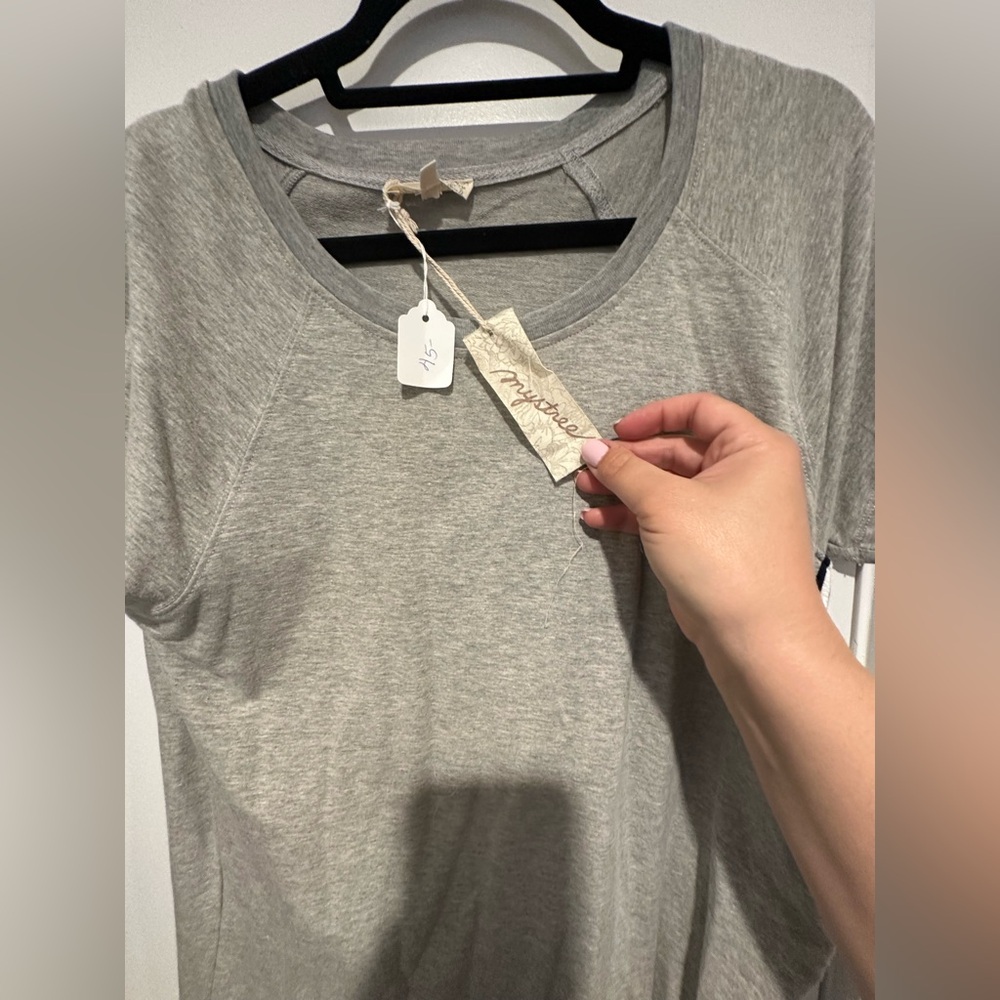 Mystree Heather Gray Short Sleeve Tee w/ side tie detailing